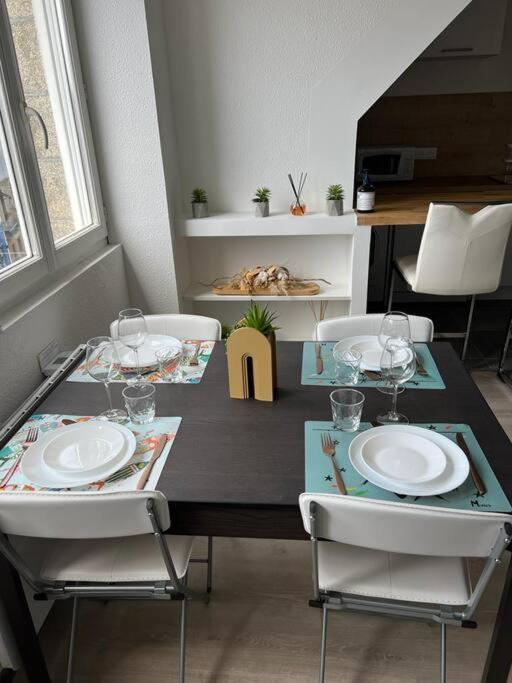 Logement Au Centre Du Conquet Exterior foto